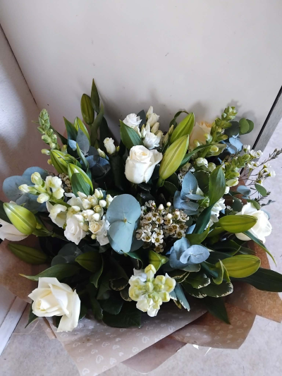 Pure and simple - White and green handtied /aqua in natural box /bag tied with raffia wrapped in brown paper